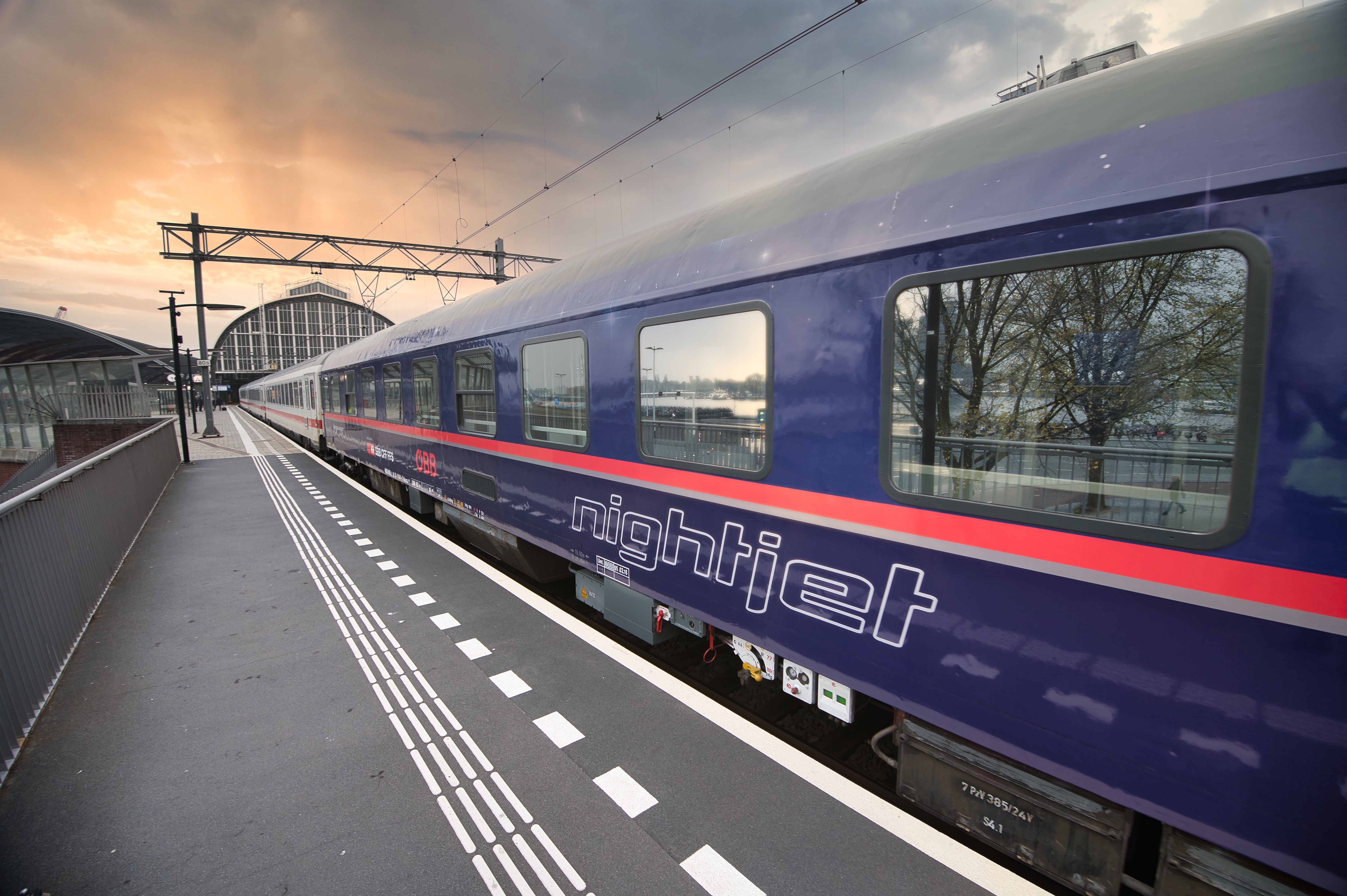 De NightJet van NS, ÖBB en SBB vertrekt vanuit Amsterdam naar Bern, met als eindhalte Zürich