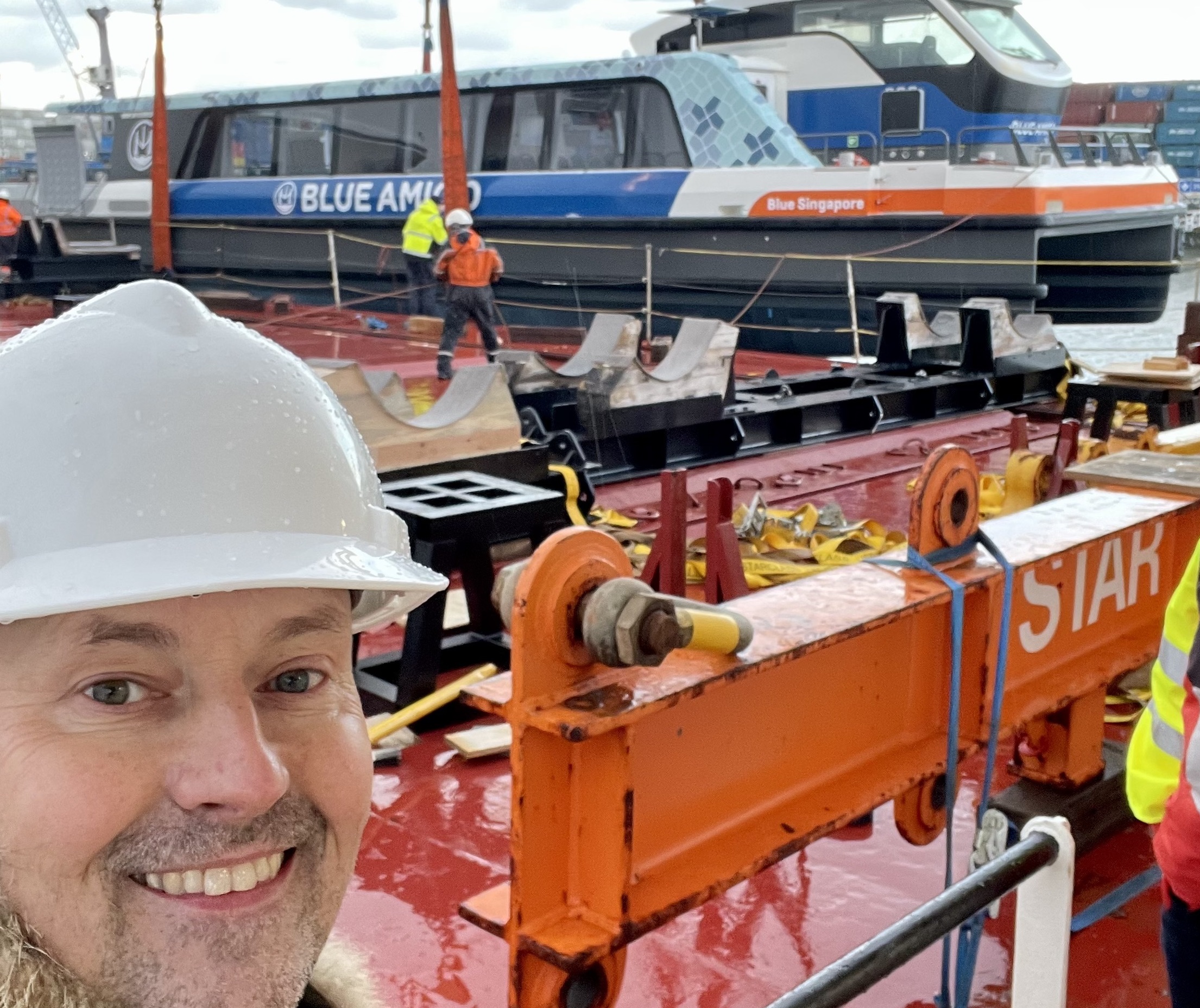 Gerbrand Schutten op de scheepswerf van Damen Shipyards in Antalya © Gerbrand Schutten