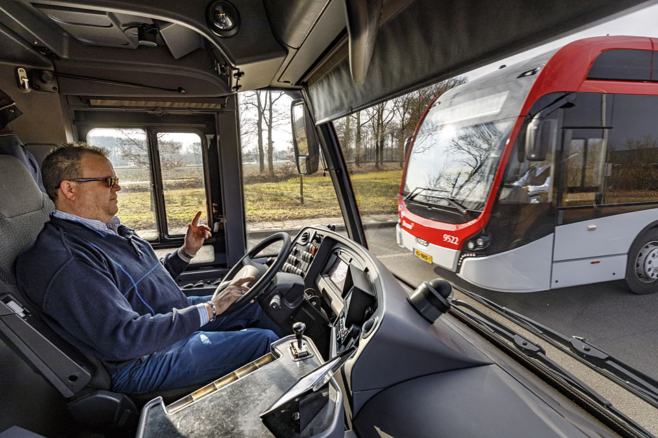 Buschauffeur Jan-Willem Groels: "Ik sta met een smile op als ik weet dat ik elektrisch mag rijden."