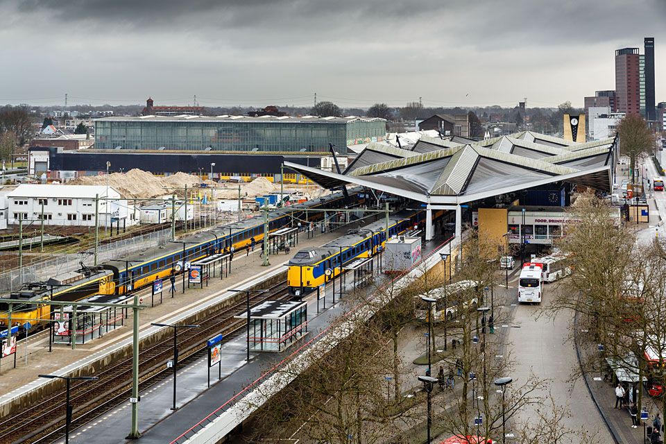 De Locomotiefhal wordt gerenoveerd voor de bibliotheek van de toekomst.