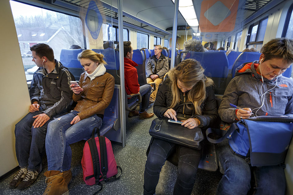 De reizigers zijn vooral studenten en scholieren.