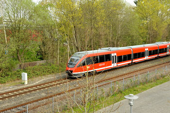 Een trein van de Duitse Regional Bahn tussen Enschede en Münster. In het Europese subsidieprogramma wordt het stuk Enschede – Münster niet gefinancierd. ©Euregio