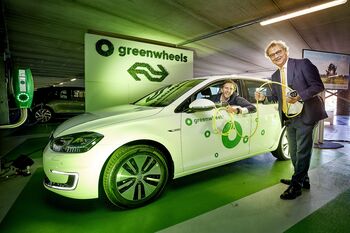 NS en Greenwheels lanceren e-Golfs