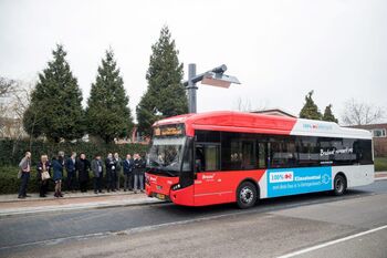 Negen nieuwe e-bussen in 's-Hertogenbosch
