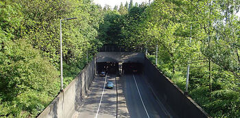 Rotterdam wil tram door de Maastunnel