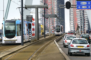 Rotterdam wordt autoluw