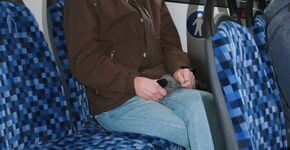 Voor Jos Hekkens (57) is de bus naar Kaldenkirchen een soort mini-vakantie.