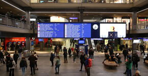 Aankomst in de stationshal van Bern Hauptbahnhof