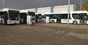 Keolis op depot Vaassen. De bussen staan klaar op het depot in Vaassen.