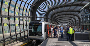 En vanaf metrostation Noord.