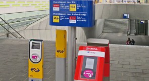 Helft reizigers vindt omchecken lastig