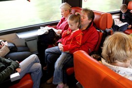 De lucht van friet in de trein