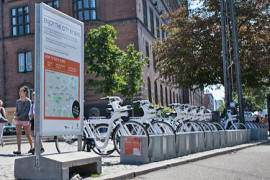 Deelfiets in opmars door elektronisch slot