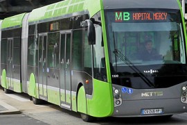 Vlaanderen maakt geld vrij voor trambus