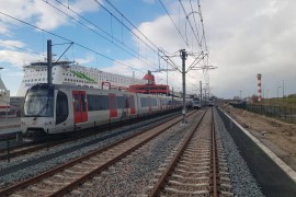 ‘Hoekse Lijn viel niet nóg duurder uit’